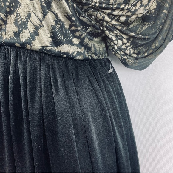 Vintage Metallic Gold and Black Jumpsuit - Picture 4 of 7